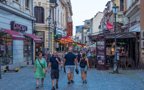 România, dezamăgită: Românii fug de vacanța acasă