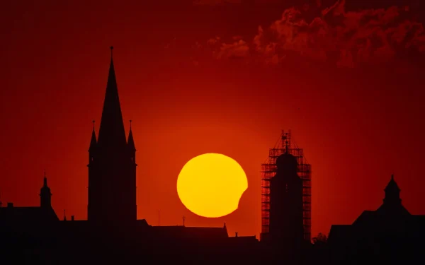 Fotograf acuzat de fals la Sibiu: cum a prins o eclipsă unică