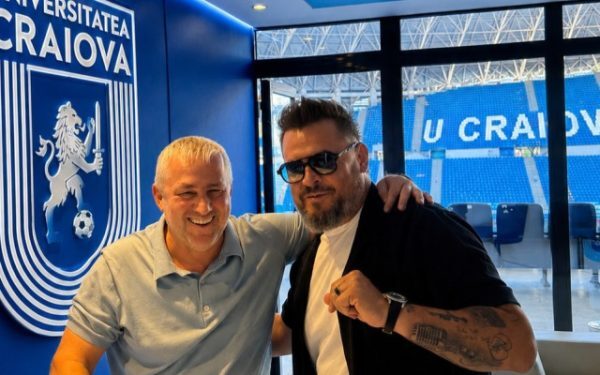 Bobonete la Craiova: Vocea sa contează? Află culisele afacerii