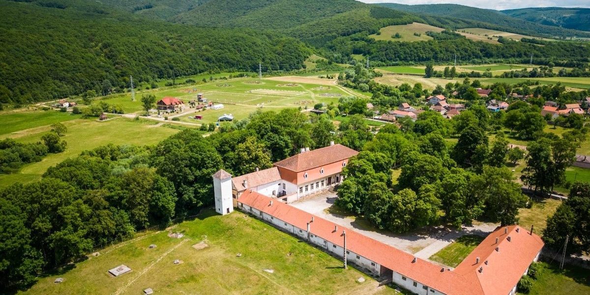Castelul Miko devine muzeu și intră pe Ruta Curiozităților Transilvaniei