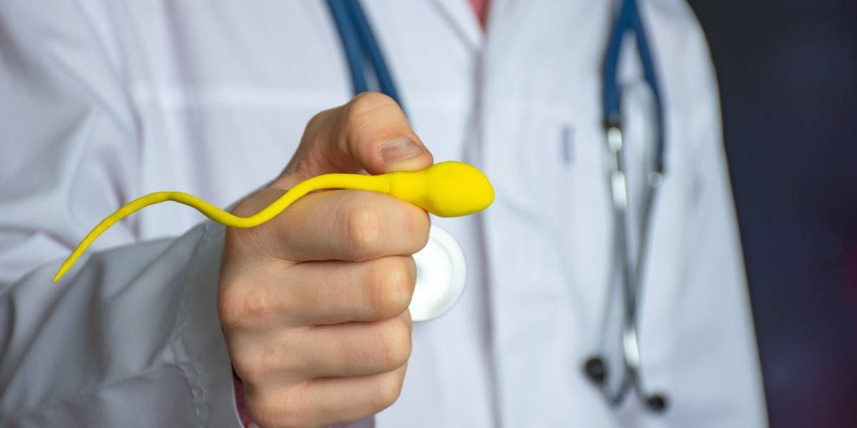 Laptop, nopți, scaun: Obiceiuri banale ce ucid fertilitatea masculină