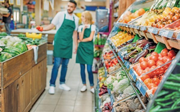 Consumul cade 5.6%: Fără creștere economică, revenirea e doar o speranță