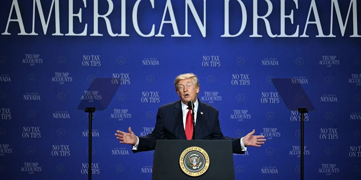 2027: Schimbări majore la pensii, Trump nu le oprește