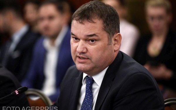 Statul interzice consilierii locali. Consiliile se golesc?