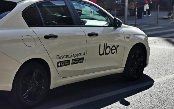 Uber aduce 2.000 robotaxiuri fără șofer în Europa