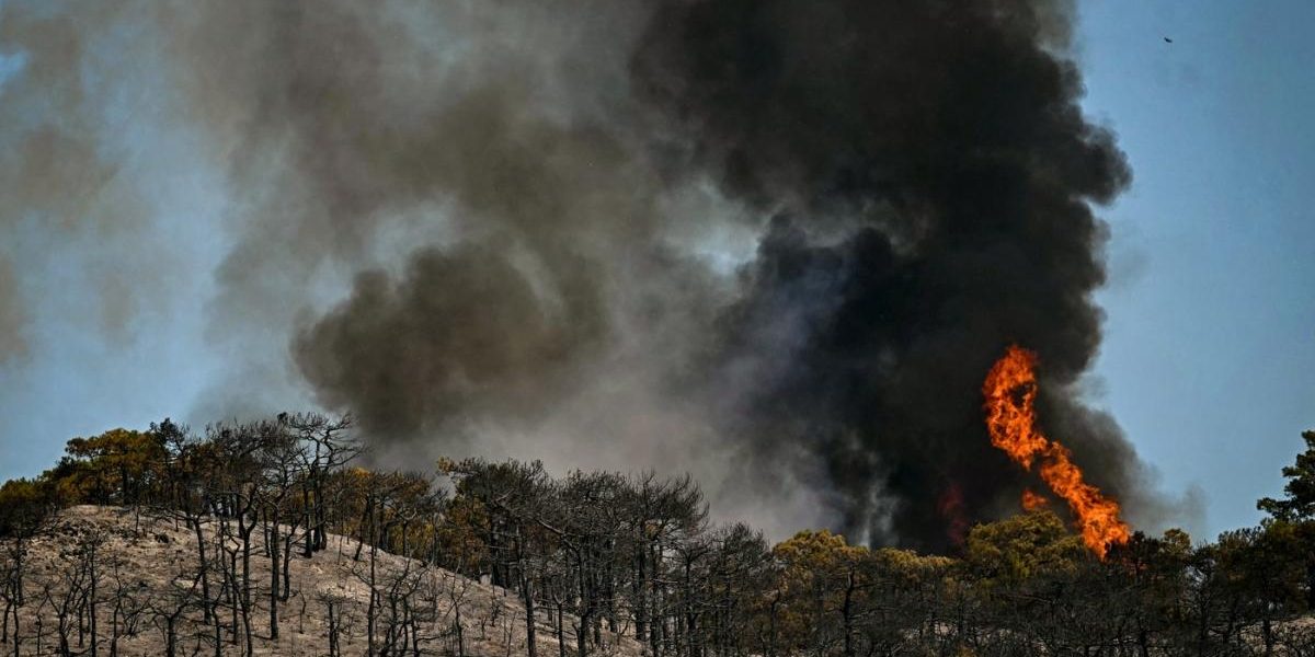 Spania sub cod roșu: MAE avertizează românii despre incendii