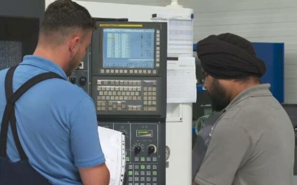 România Digitalizează Angajarea Străinilor: WorkinRomania.gov.ro