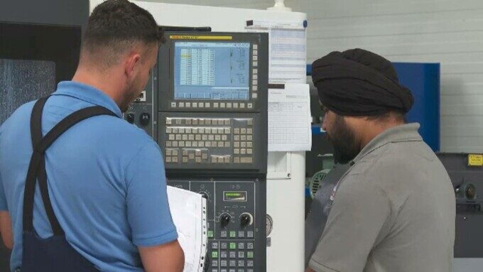 România Digitalizează Angajarea Străinilor: WorkinRomania.gov.ro