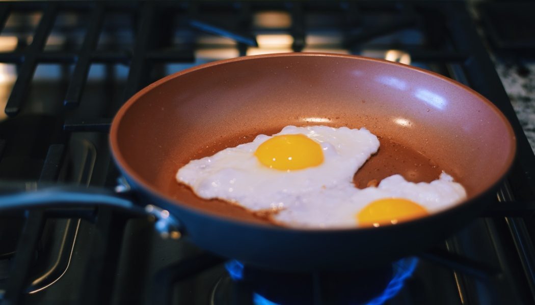 Ouă prăjite: Chef-ul dezvăluie secretul preparării perfecte