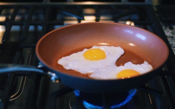 Ouă prăjite: Chef-ul dezvăluie secretul preparării perfecte