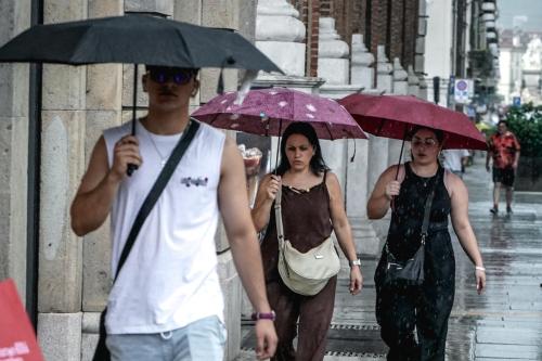 Ploaie și frig înainte de Ferragosto: se strică vremea