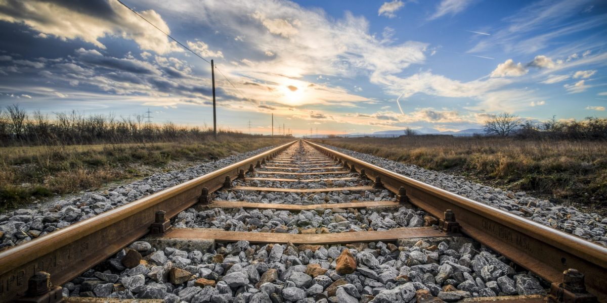 Obstacole pe calea ferată Constanța-Mangalia. Anchetă în curs