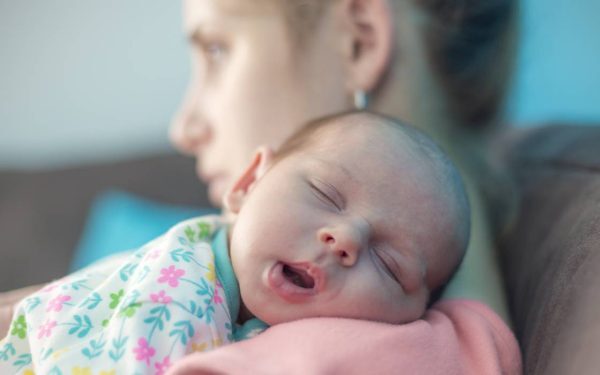 Mame, atenție: 5 boli grave post-naștere ignorate de medici