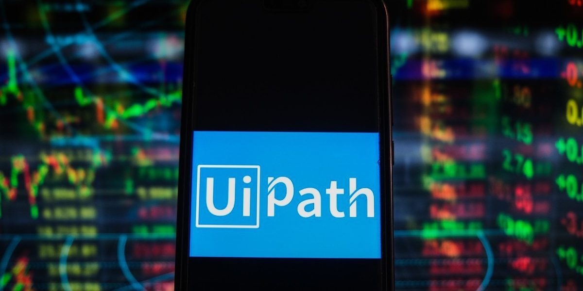 Google: 7 mil. acțiuni UiPath, valoare prăbușită, fondul nu vinde