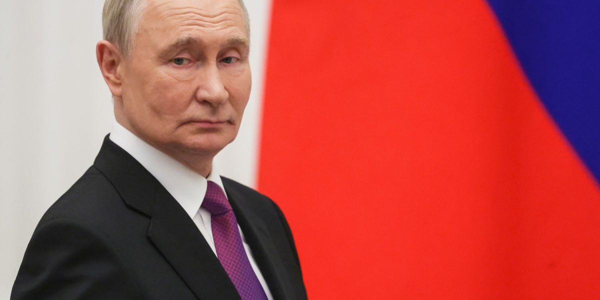 Putin: Rușii au codul genetic al învingătorului