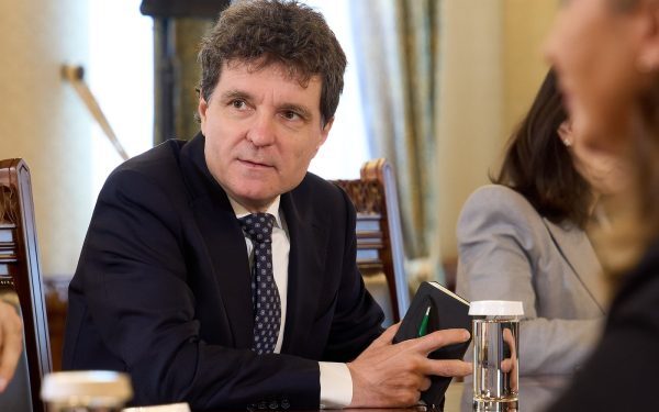 Nicosor Dan ataca legea ANI la CCR. Ce contesta presedintele