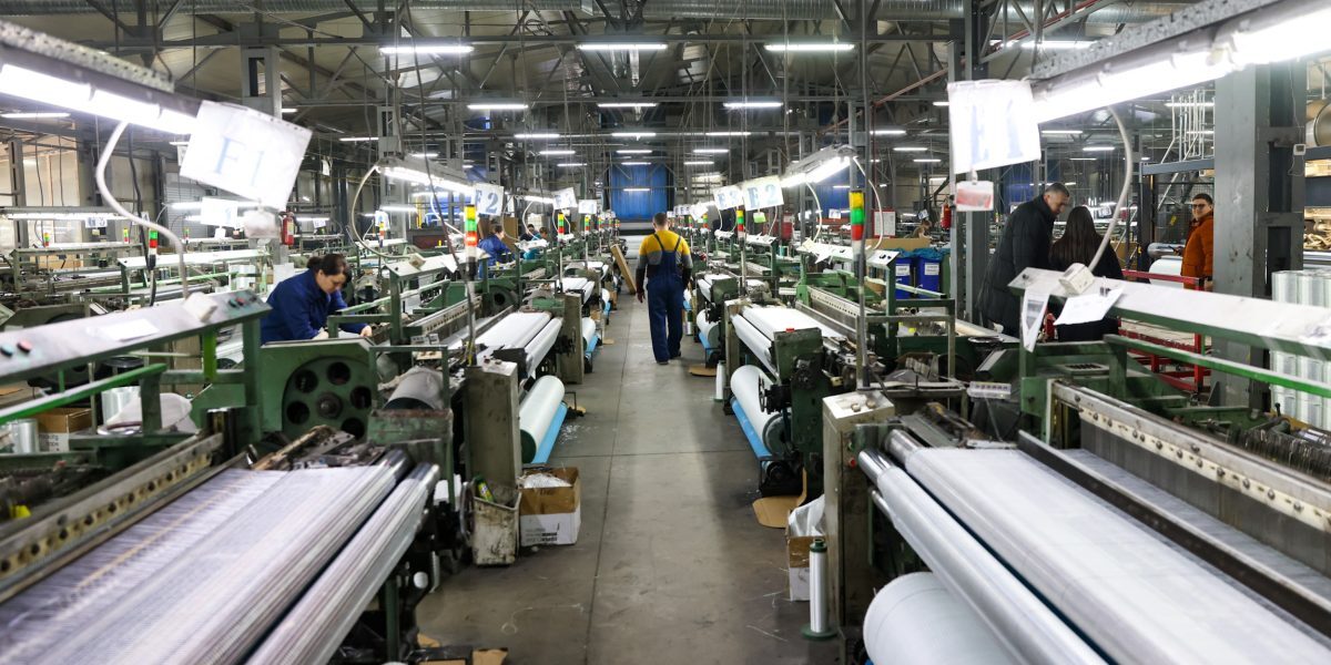 Roca Industry, poprire pe conturi! Plată anulată pentru Workshop Doors