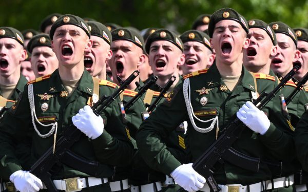 Rusia își forțează bărbații la război: țintă 409.000 de soldați