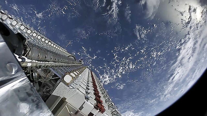 Polonia, furioasă pe Musk: exclusă din Starlink după 30 de țări