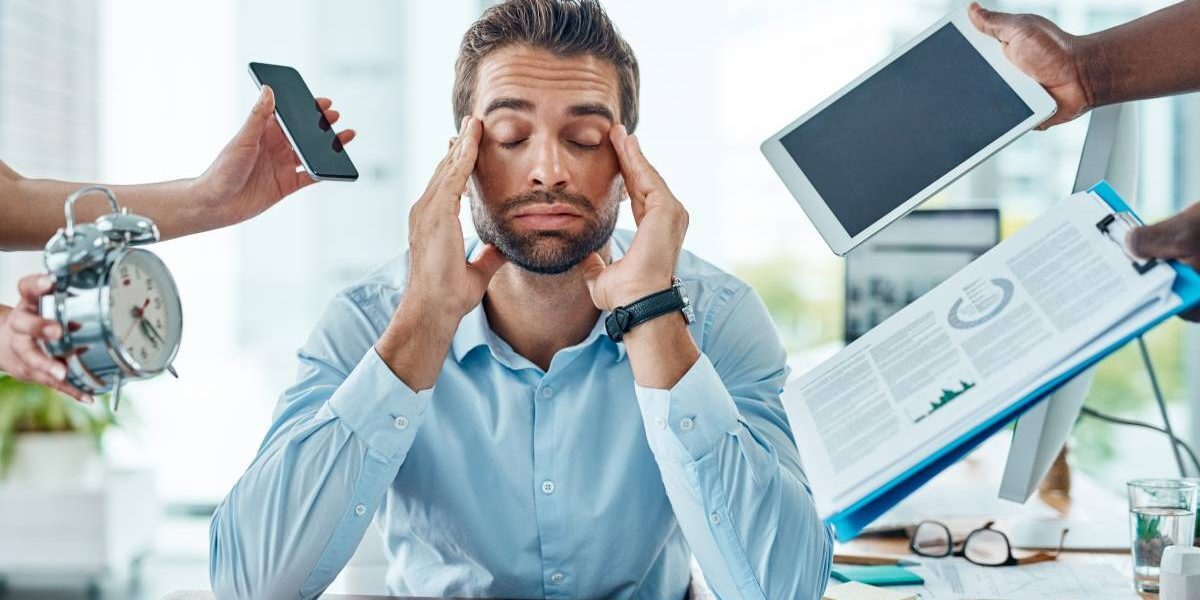 Stresul profesional: De ce e-mailul e pericol de moarte