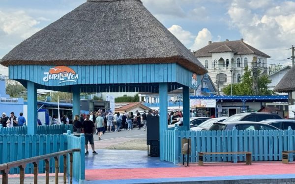 Jurilovca: Primarul, prins pe picior greșit de turiștii festivalului inexistent