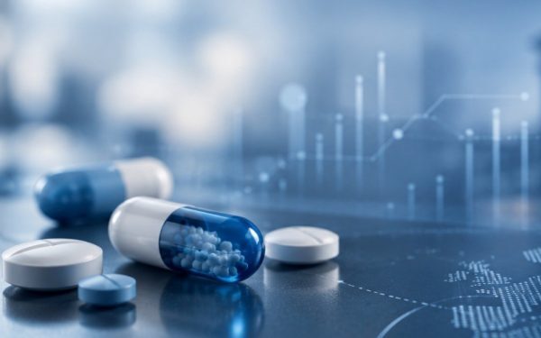 Politica medicamentului: Tratament pentru toți, la timp