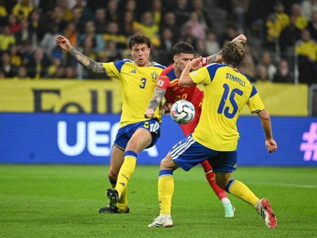 România, învinsă de Suedia 2-1. Debut ratat pentru Hagi în Liga Națiunilor