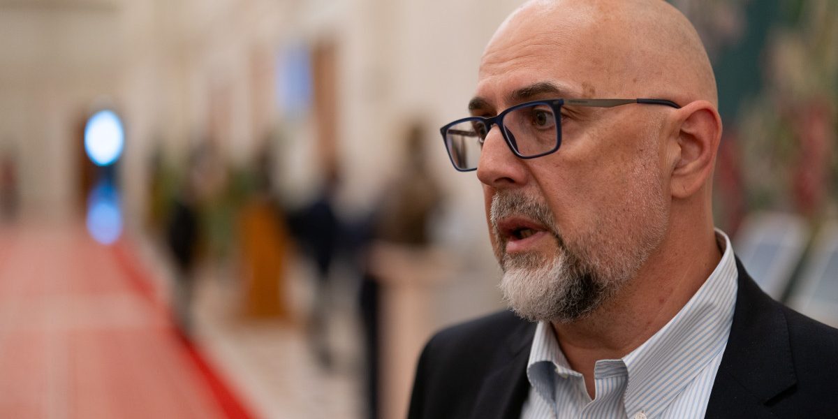 Kelemen Hunor, Mureșan și votul final: USR-ul renunță la cerere