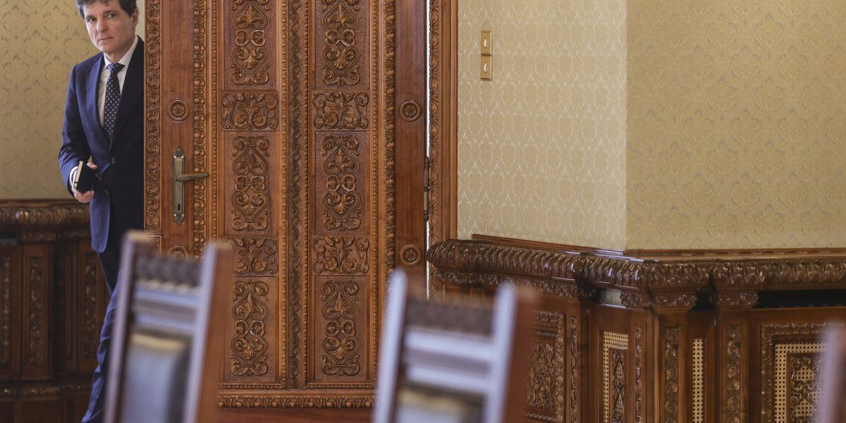 PNL refuză PSD în guvern. Răspunsul social-democraților