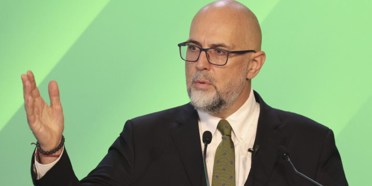 Kelemen Hunor: Lorant Antal, fără mandat UDMR în avionul spre Mykonos