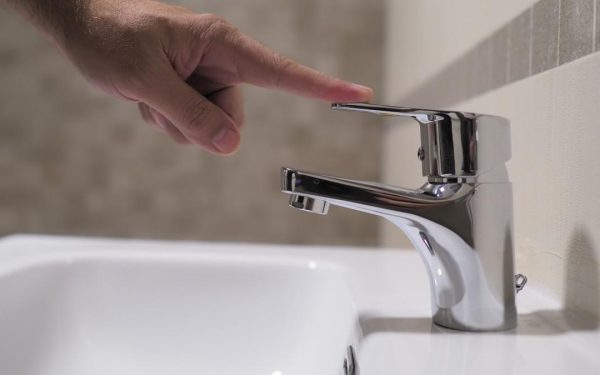 Slobozia sub alertă: Apă oprită, starea prelungită